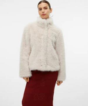 Vero Moda Fellimitatjacke VMMONROE SHORT JACKET NOOS