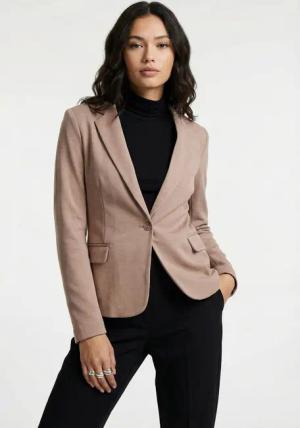 Vero Moda Jerseyblazer VMJULIANE, figurbetonter Schnitt, 1-Knopf Verschluss ungefüttert