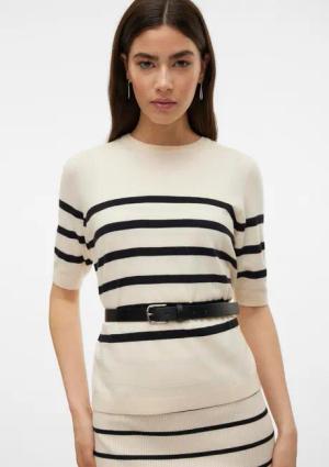 Vero Moda Kurzarmpullover "VMSABA PLAIN, Feinstrickpullover" Damenpullover, Rundhalsausschnitt, Kurzarm, Sommerpulli, im Regular Fit aus pflegeleichtem Materialmix mit Viskose