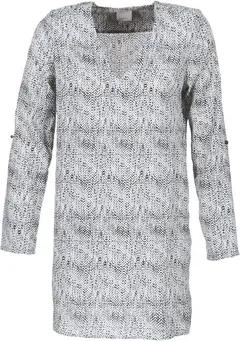 Vero Moda  Kurze Kleider COOLI