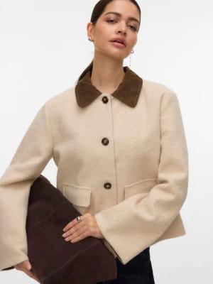 Vero Moda Kurzjacke VMFLORENCE SHORT JACKET BOO mit Knopfleiste