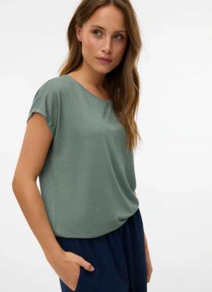 Vero Moda Rundhalsshirt "VMLAVA PLAIN SS TOP LUREX STRIPE" Viskosemischung, loose fit