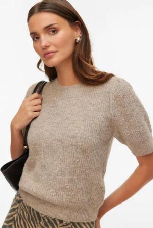 Vero Moda Strickpullover VMGENIUS 2/4 O-NECK SHORT PULLOVER BOO mit zarten Strickdetails