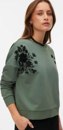 Vero Moda Sweater "VMHELEN TRINA LS SWEAT BOX JRS GA", mit Blumenprint