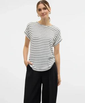 Vero Moda "VMBRIANNA SS O-NECK PULLOVER BOO REP" mit überschnittenen Schultern mit Umschlagsaum