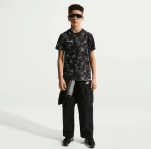 Weicher und atmungsaktiver Kinder-T-Shirt Nike