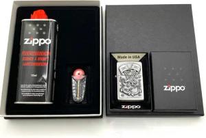 Zippo Feuerzeug Geschenkset KFZ Engine Parts Auto Tuner Handwerk (4-St), wahlweise im Set inkl. Geschenkbox, 125ml. Benzin und 6 Feuersteine